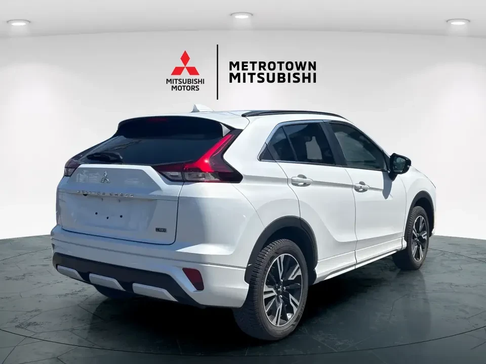2024 Mitsubishi Eclipse Cross - Image 4 of 18