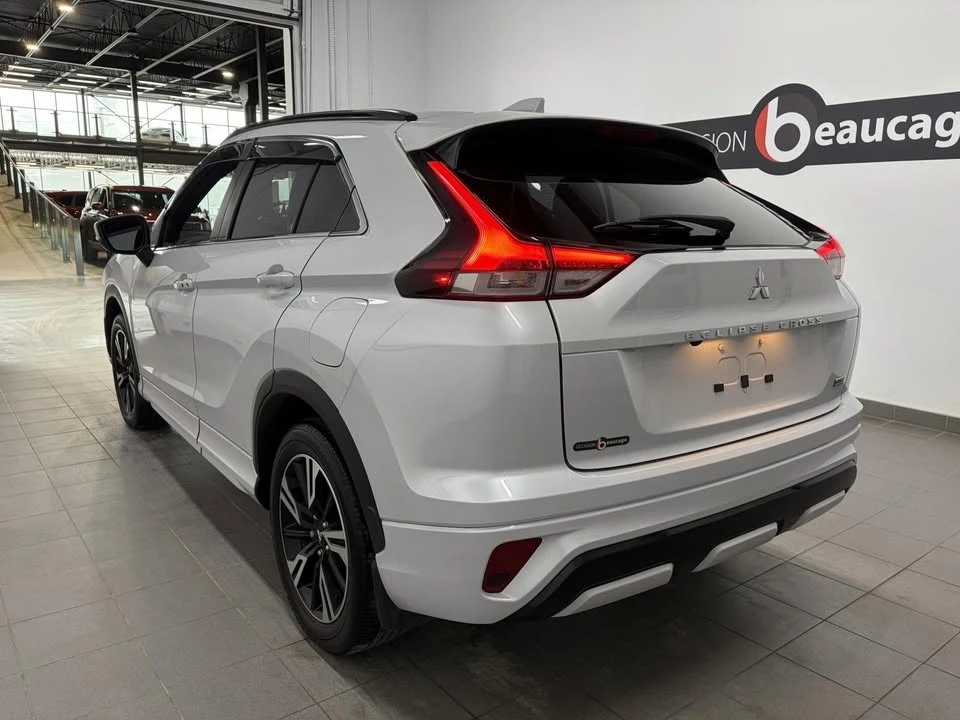 2024 Mitsubishi Eclipse Cross - Image 2 of 14