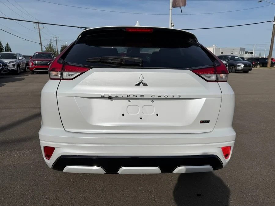 2024 Mitsubishi Eclipse Cross - Image 13 of 20