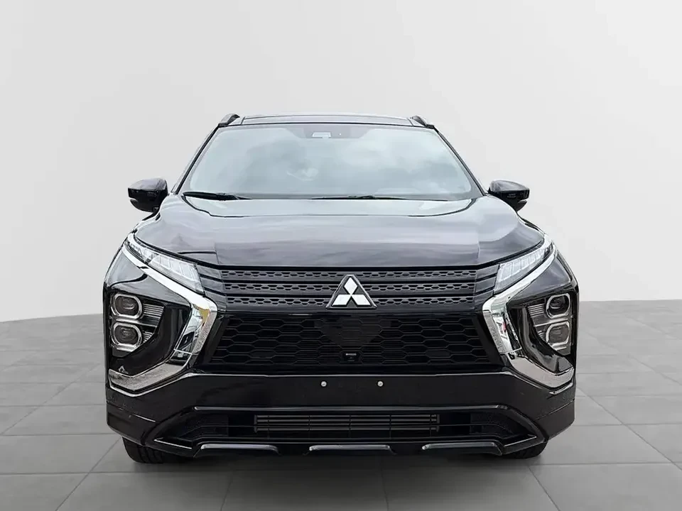 2024 Mitsubishi Eclipse Cross - Image 2 of 16