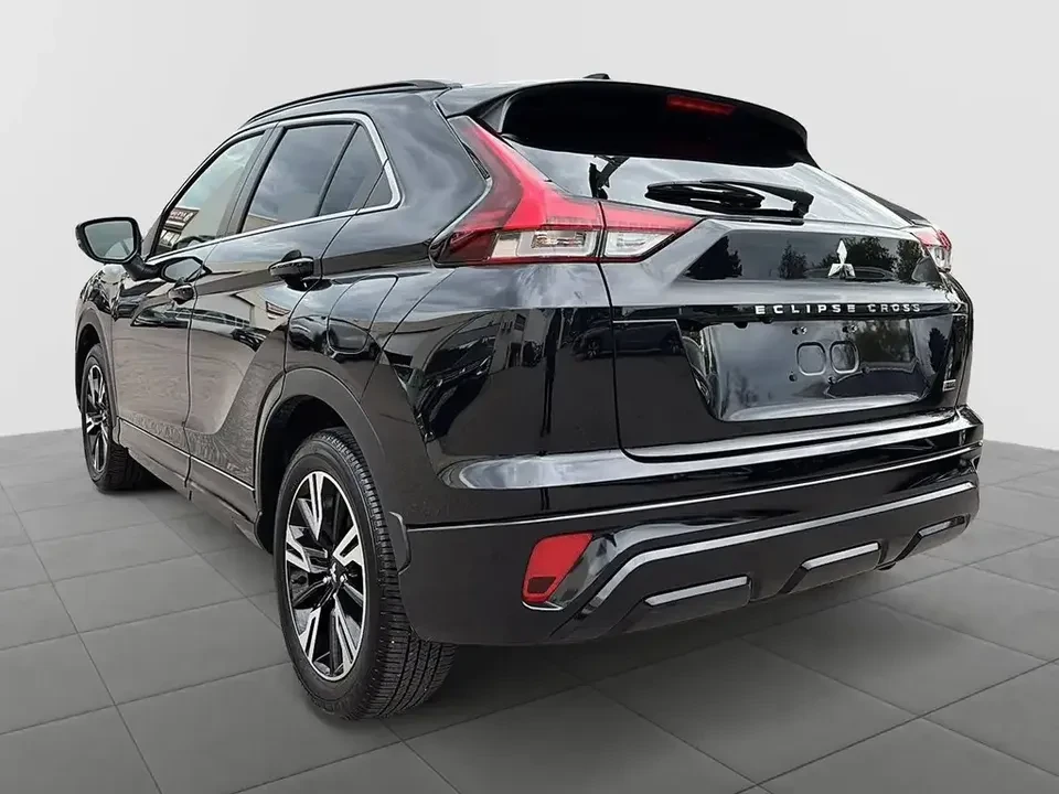 2024 Mitsubishi Eclipse Cross - Image 4 of 16