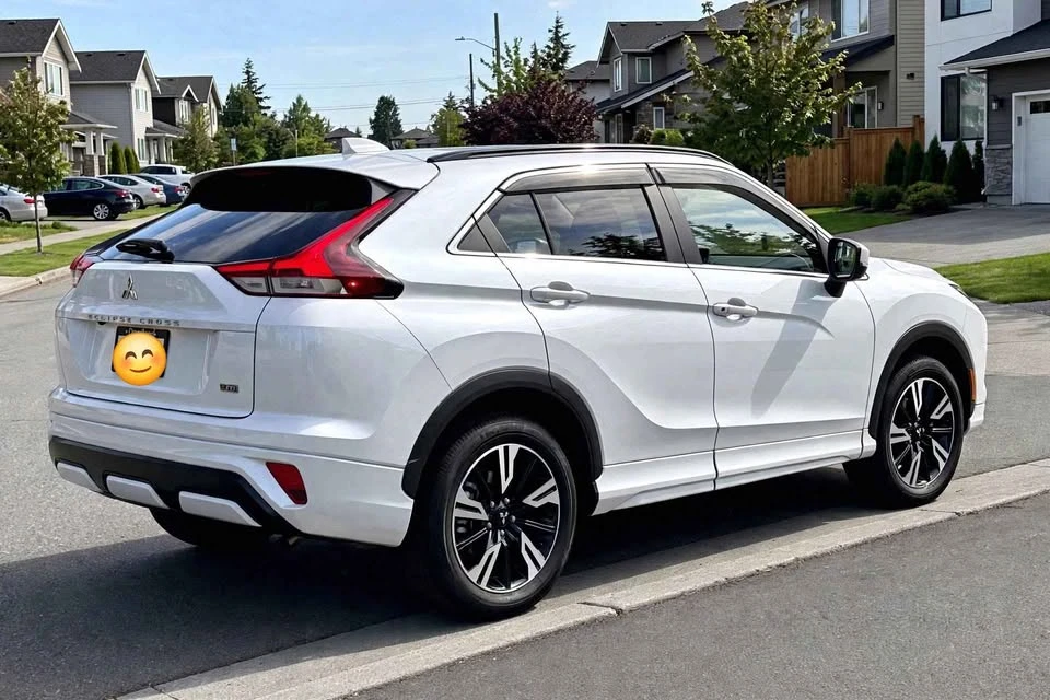 2024 Mitsubishi Eclipse Cross - Image 4 of 20