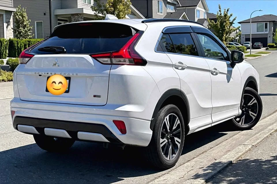 2024 Mitsubishi Eclipse Cross - Image 2 of 20