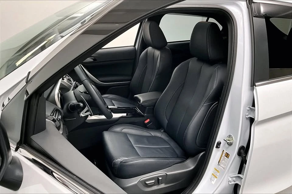 2024 Mitsubishi Eclipse Cross - Image 8 of 20