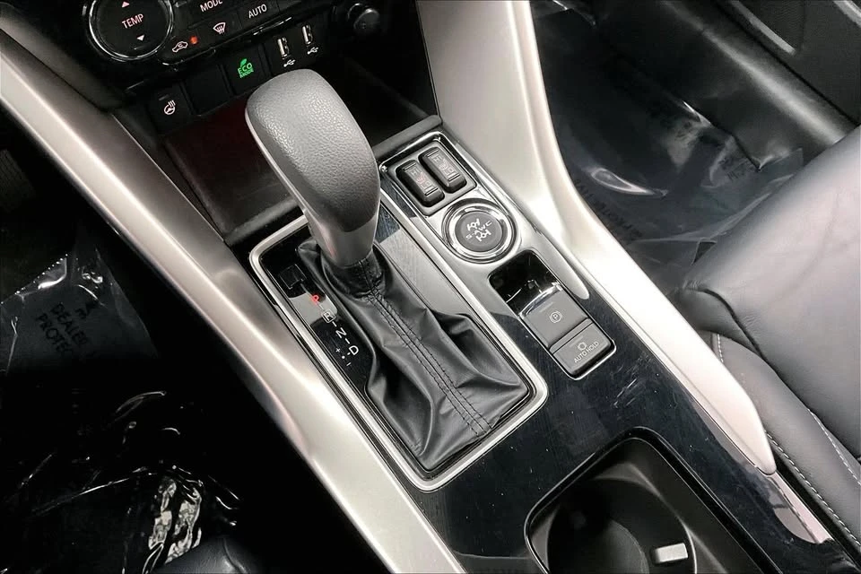 2024 Mitsubishi Eclipse Cross - Image 12 of 20