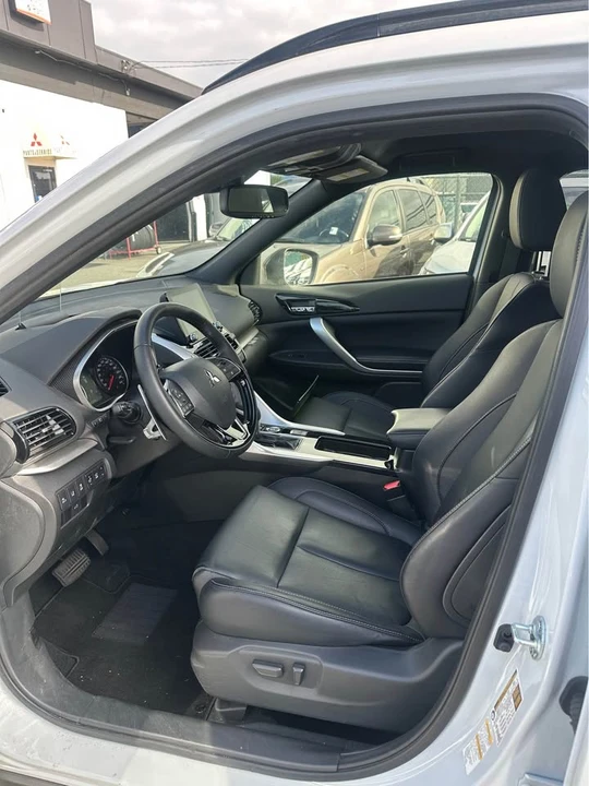 2024 Mitsubishi Eclipse Cross - Image 6 of 12