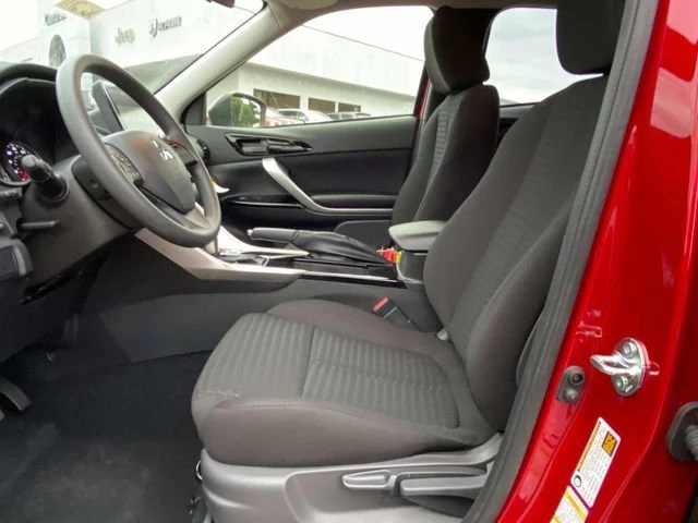 2024 Mitsubishi Eclipse Cross - Image 10 of 15