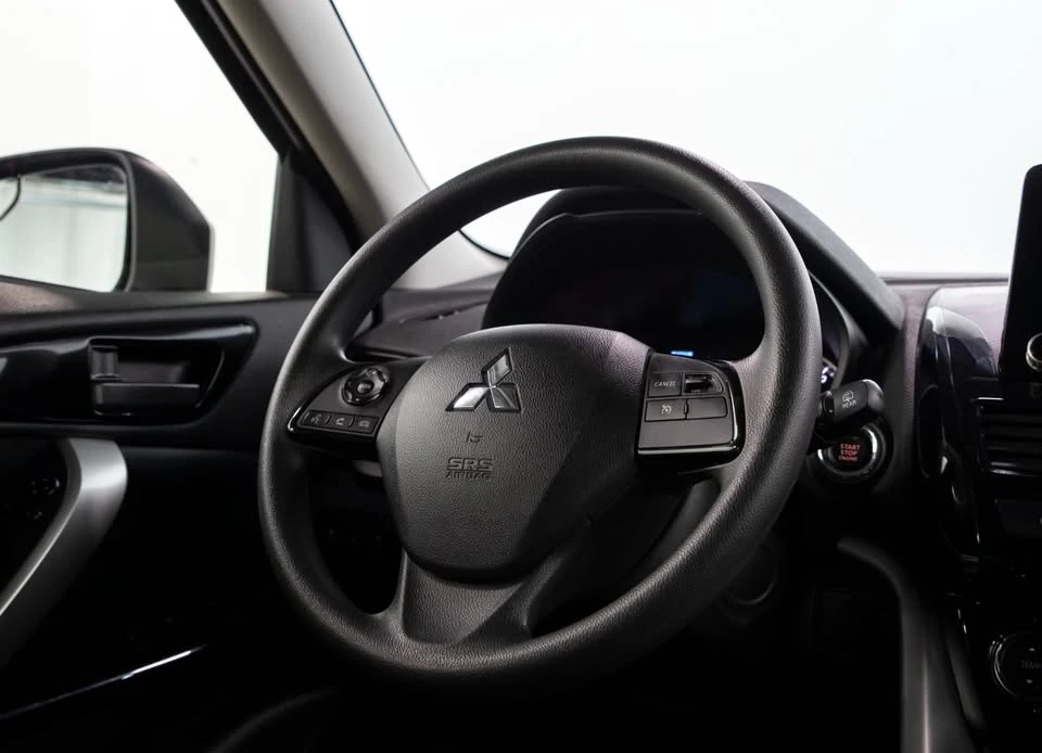 2024 Mitsubishi Eclipse Cross - Image 16 of 20