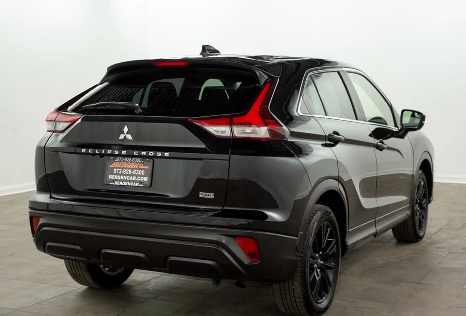 2024 Mitsubishi Eclipse Cross - Image 11 of 20
