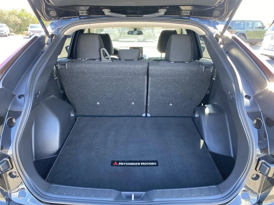 2024 Mitsubishi Eclipse Cross - Image 13 of 15