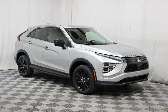 2024 Mitsubishi Eclipse Cross LE