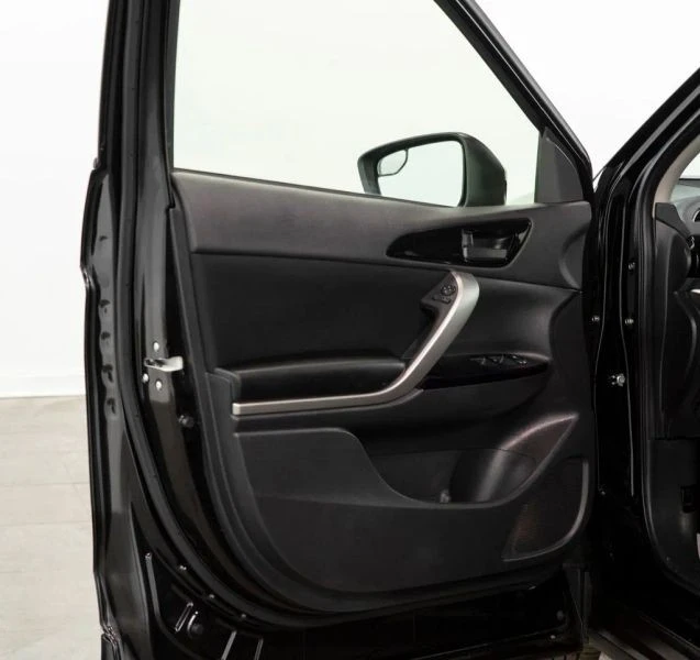 2024 Mitsubishi Eclipse Cross - Image 6 of 12