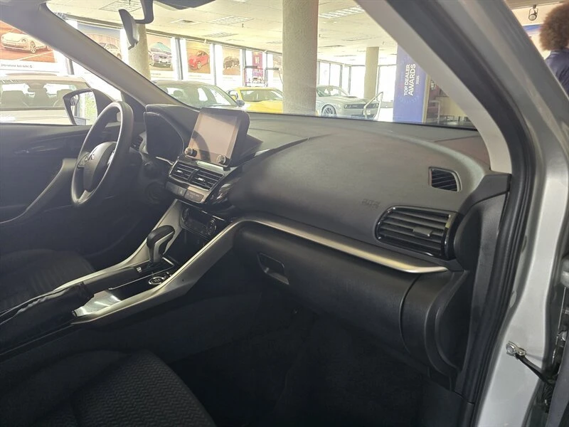 2024 Mitsubishi Eclipse Cross - Image 13 of 20
