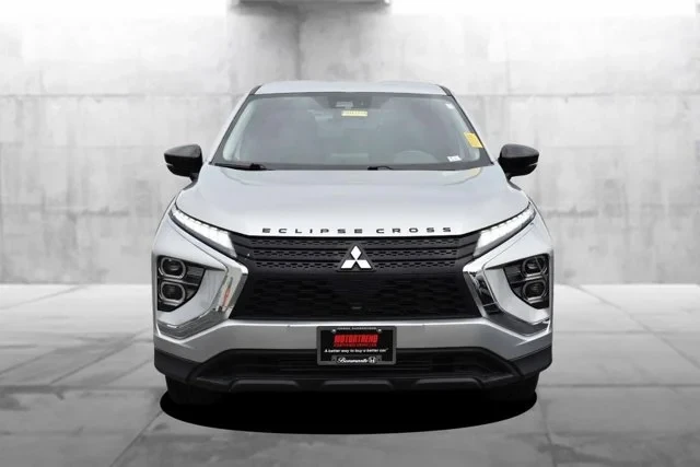 2024 Mitsubishi Eclipse Cross - Image 4 of 5