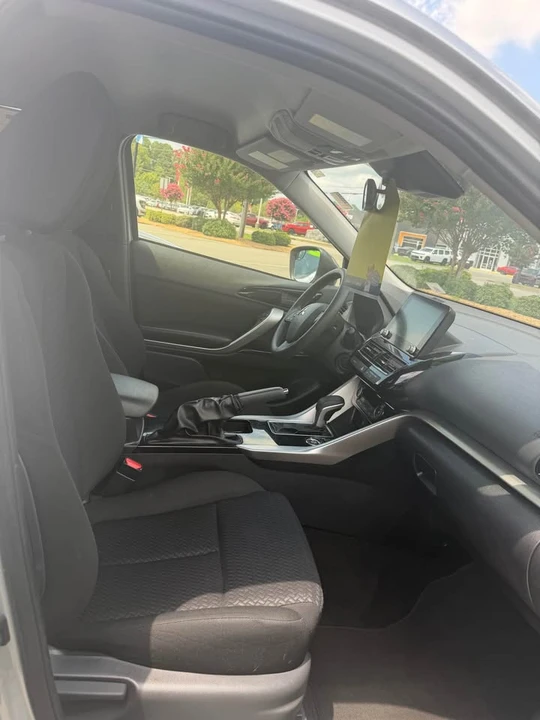 2024 Mitsubishi Eclipse Cross - Image 11 of 13