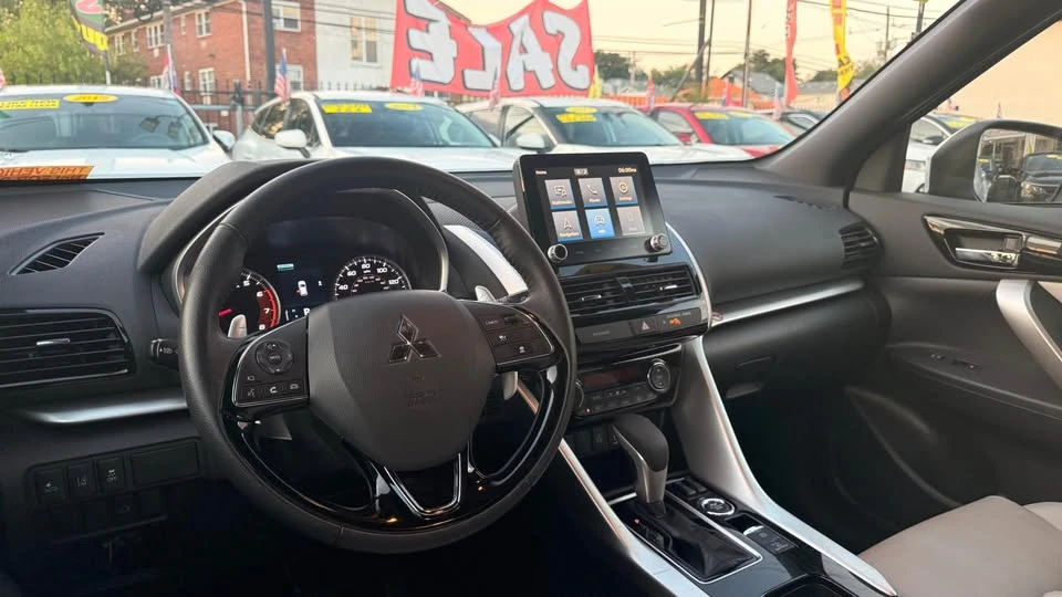 2024 Mitsubishi Eclipse Cross - Image 13 of 17