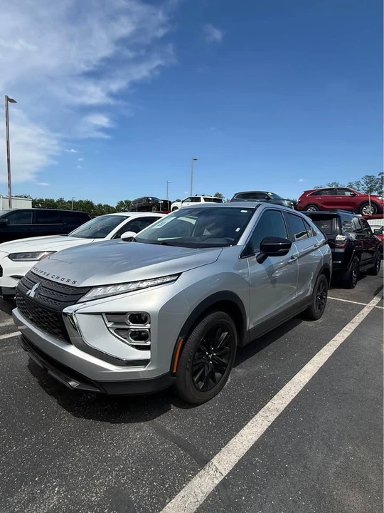 2024 Mitsubishi Eclipse Cross - Image 3 of 10