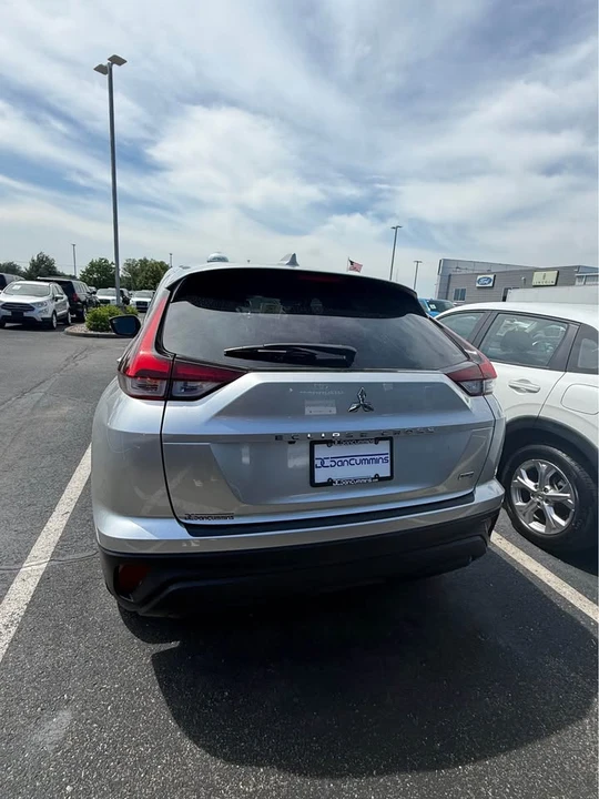 2024 Mitsubishi Eclipse Cross - Image 5 of 10