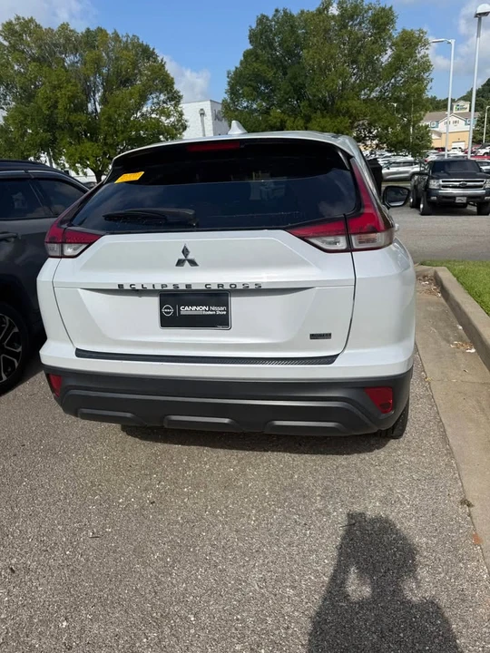 2024 Mitsubishi Eclipse Cross - Image 4 of 8