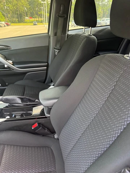 2024 Mitsubishi Eclipse Cross - Image 6 of 8