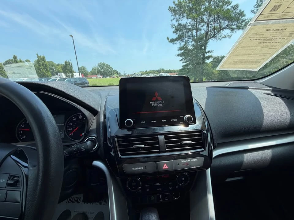 2024 Mitsubishi Eclipse Cross - Image 9 of 10