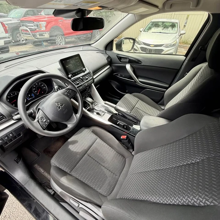 2024 Mitsubishi Eclipse Cross - Image 7 of 11