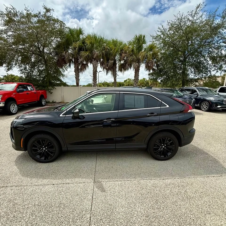 2024 Mitsubishi Eclipse Cross - Image 3 of 11