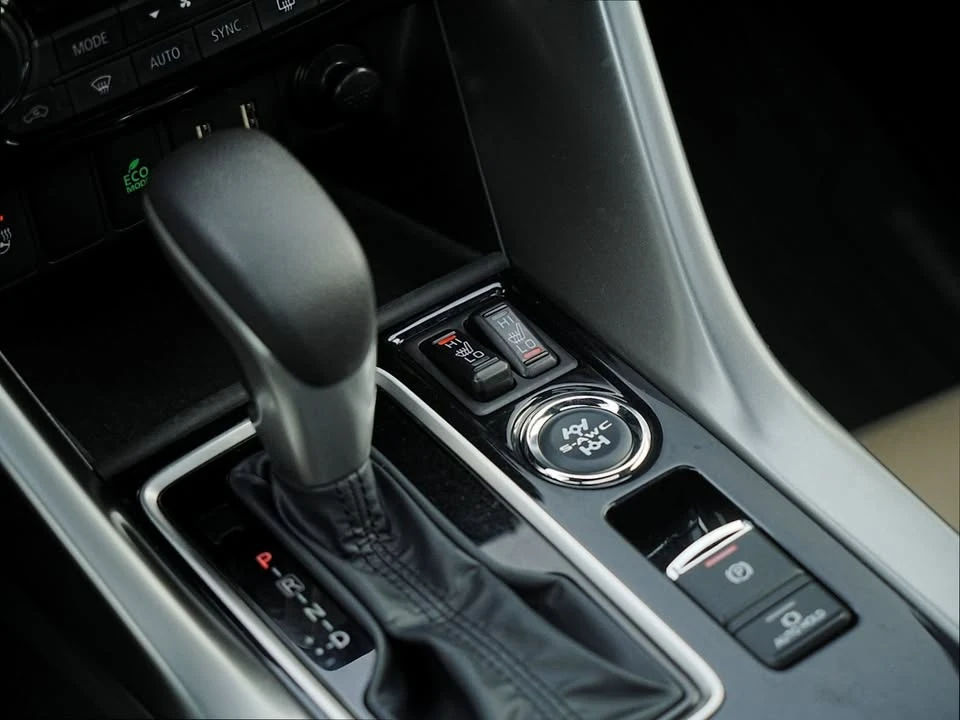 2024 Mitsubishi Eclipse Cross - Image 15 of 20