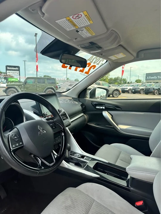 2024 Mitsubishi Eclipse Cross - Image 7 of 10