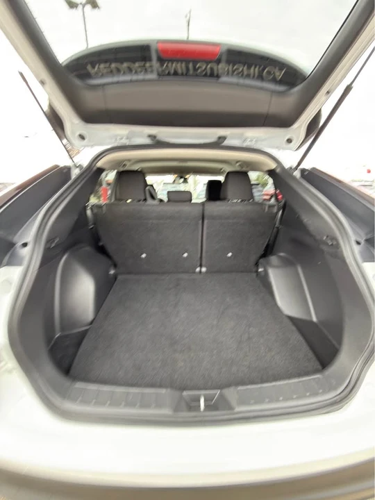 2024 Mitsubishi Eclipse Cross - Image 13 of 14