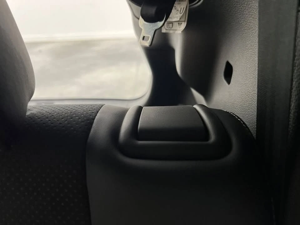 2024 Mitsubishi Eclipse Cross - Image 19 of 20
