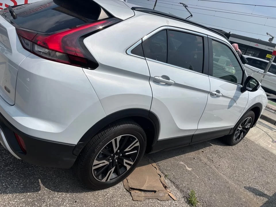 2024 Mitsubishi Eclipse Cross - Image 4 of 10