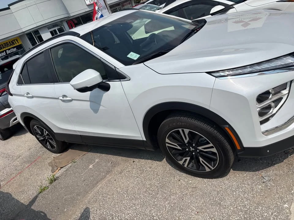 2024 Mitsubishi Eclipse Cross - Image 3 of 10