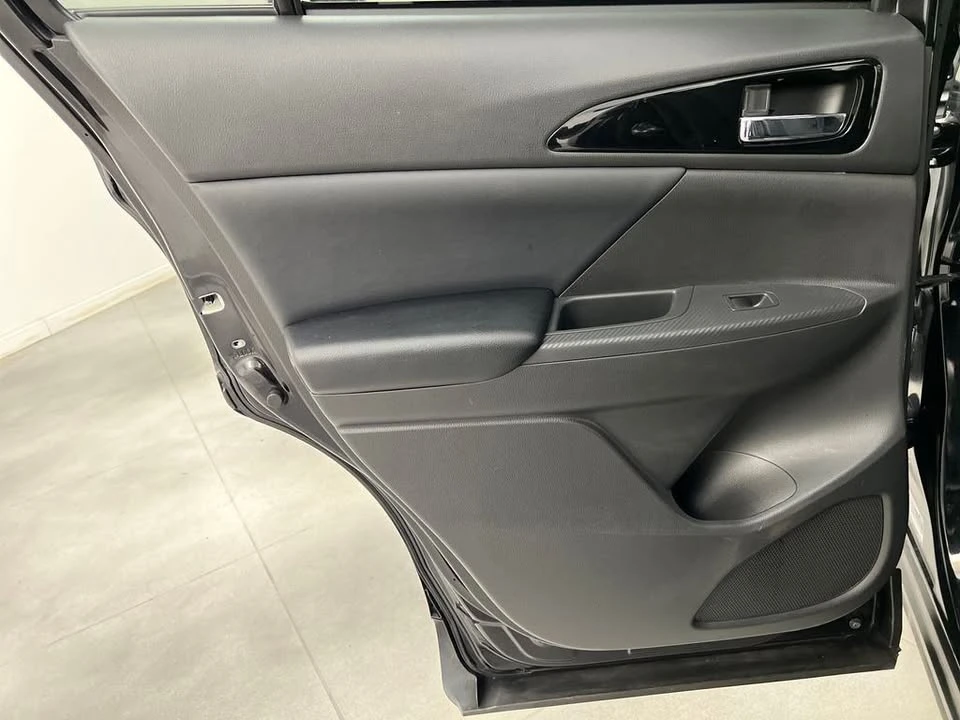 2024 Mitsubishi Eclipse Cross - Image 16 of 20