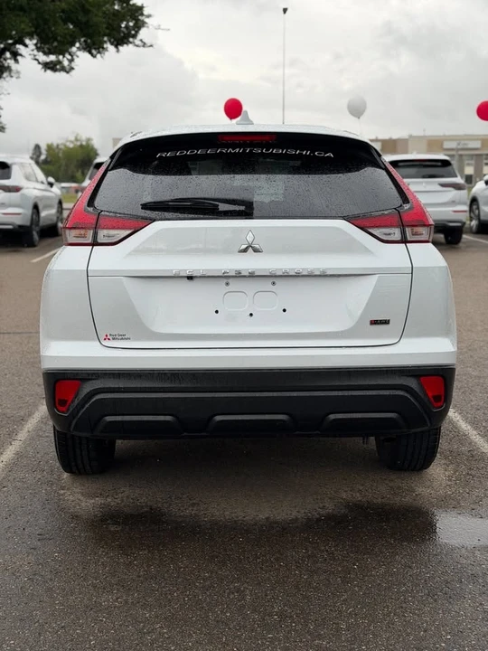 2024 Mitsubishi Eclipse Cross - Image 5 of 18