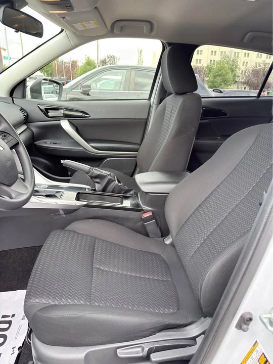 2024 Mitsubishi Eclipse Cross - Image 5 of 14