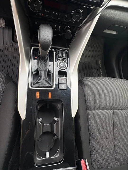 2024 Mitsubishi Eclipse Cross - Image 9 of 12