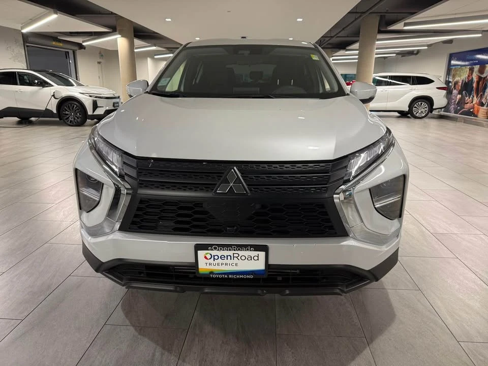 2024 Mitsubishi Eclipse Cross - Image 4 of 5
