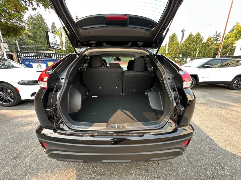 2024 Mitsubishi Eclipse Cross - Image 7 of 15