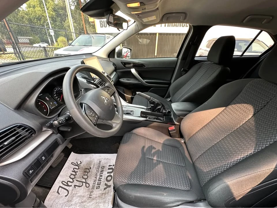 2024 Mitsubishi Eclipse Cross - Image 12 of 15