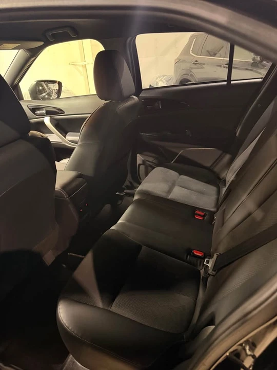 2024 Mitsubishi Eclipse Cross - Image 7 of 10