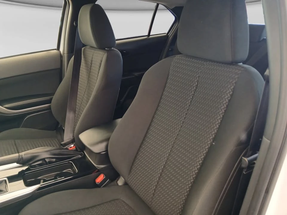 2024 Mitsubishi Eclipse Cross - Image 10 of 20