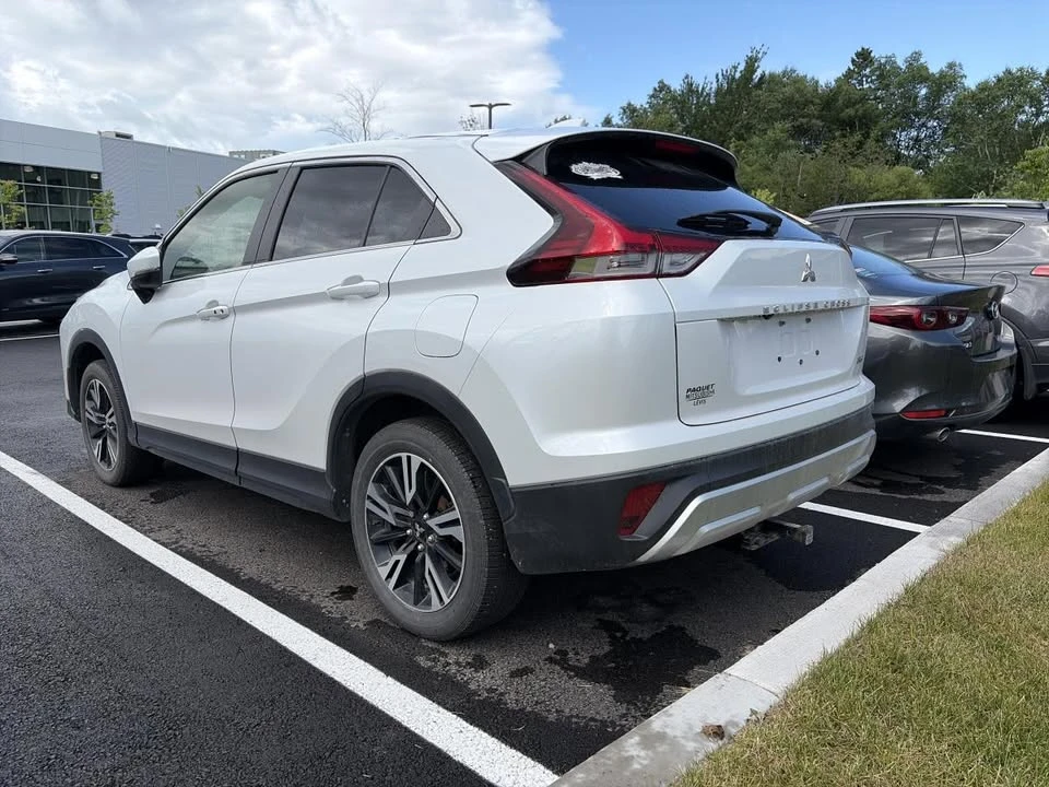 2024 Mitsubishi Eclipse Cross - Image 4 of 5