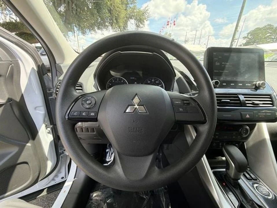 2024 Mitsubishi Eclipse Cross - Image 15 of 20
