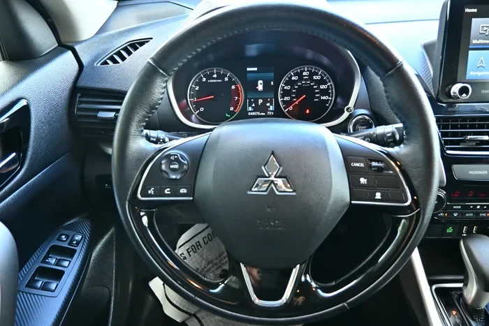 2024 Mitsubishi Eclipse Cross - Image 9 of 10
