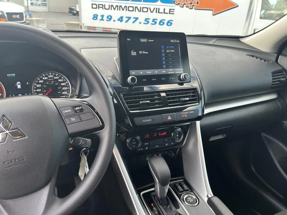 2024 Mitsubishi Eclipse Cross - Image 6 of 8