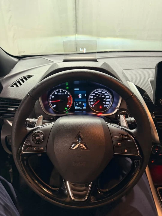 2024 Mitsubishi Eclipse Cross - Image 8 of 10