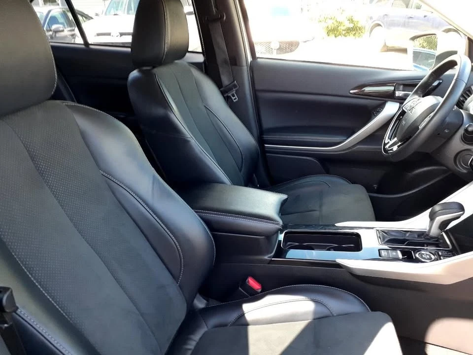 2024 Mitsubishi Eclipse Cross - Image 18 of 20