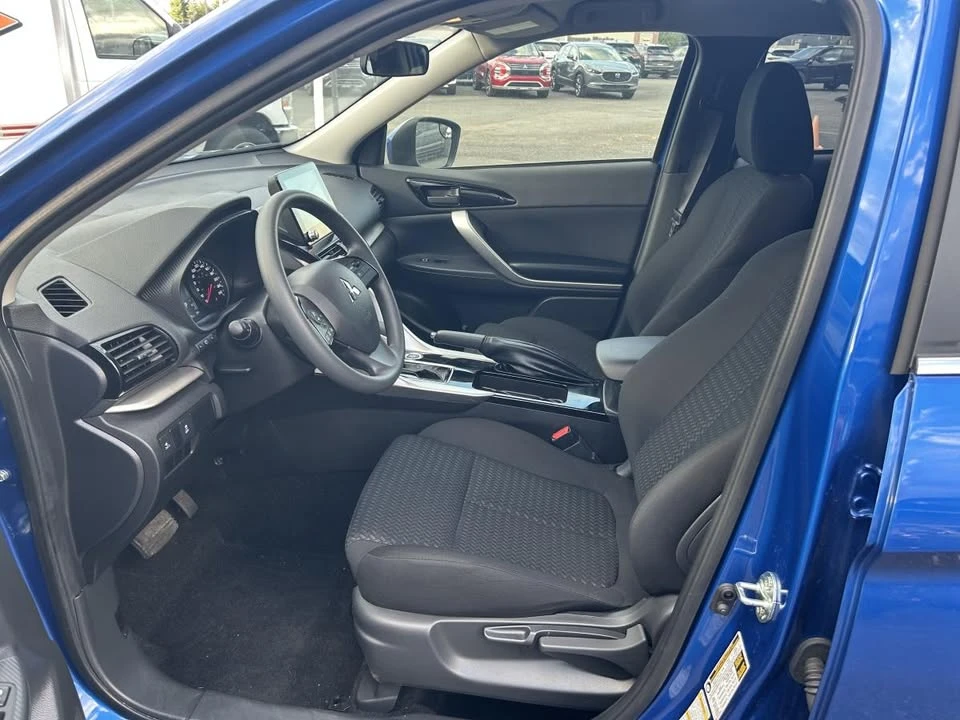 2024 Mitsubishi Eclipse Cross - Image 5 of 8