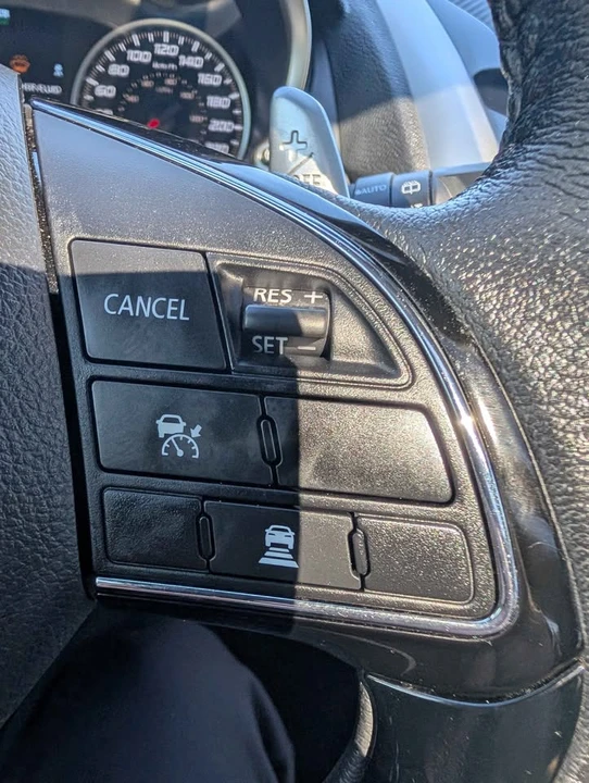 2024 Mitsubishi Eclipse Cross - Image 10 of 17